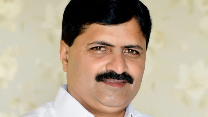 यादव भाजपात! खडाखडी महायुतीत!!