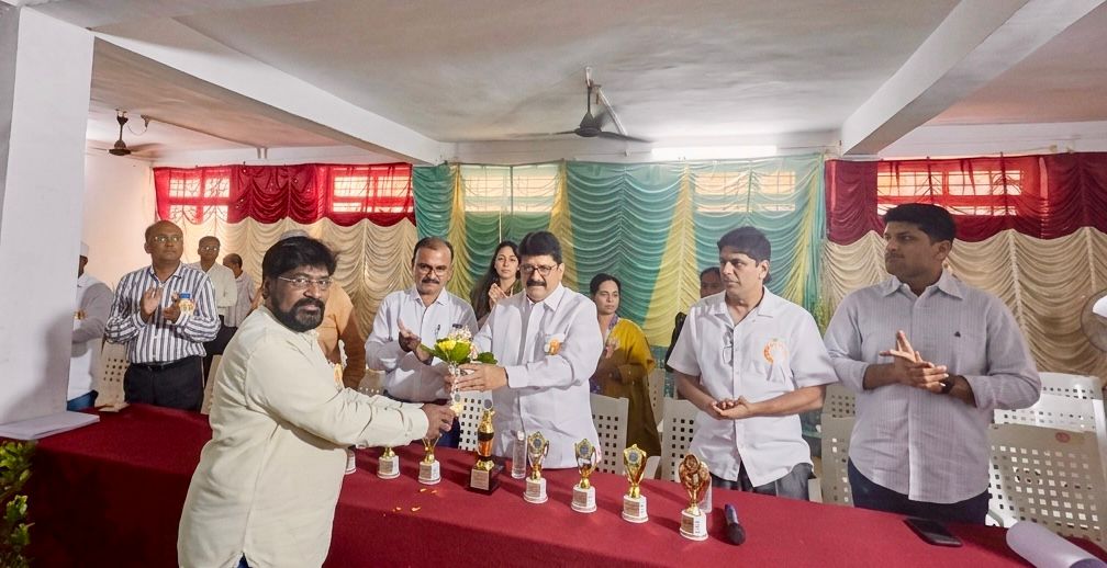 ‘एस. क्रिएटर्स’ प्रोजेक्ट एक्झिबिशन उत्साहात!