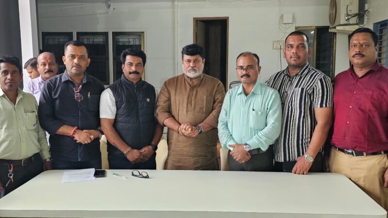 चिपळूणच्या विकासासाठी निधी कमी पडू देणार नाही – उदय सामंत